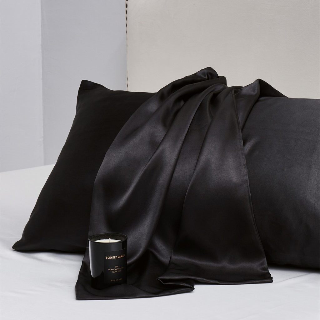 Silk Beauty Pillowcase – Smooth Hair & Hydrated Skin